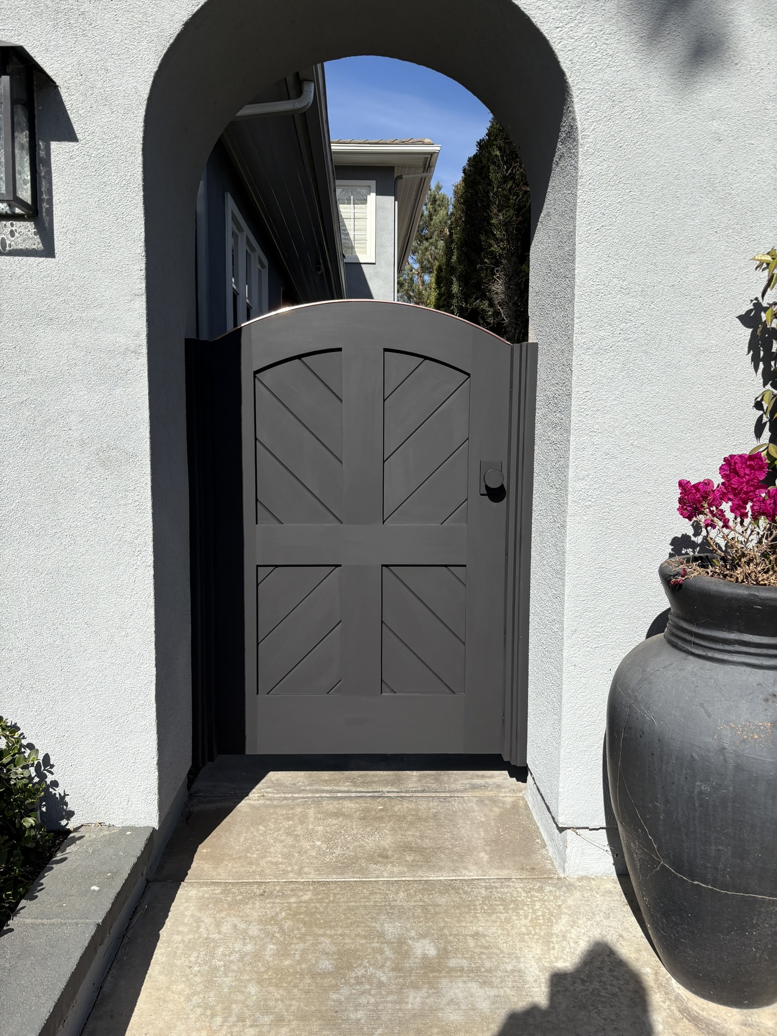 Contemporary & Modern Wood Gate 1328