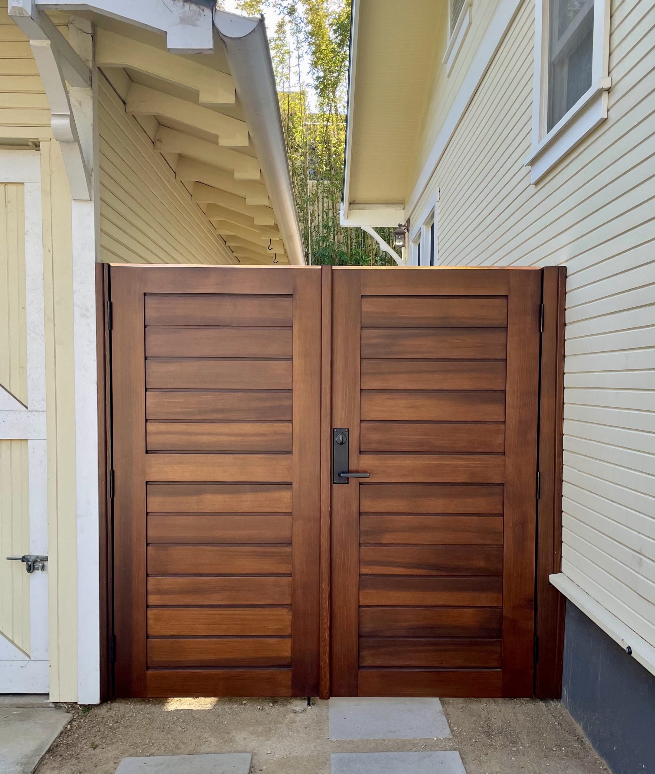 Contemporary & Modern Wood Gate 1344