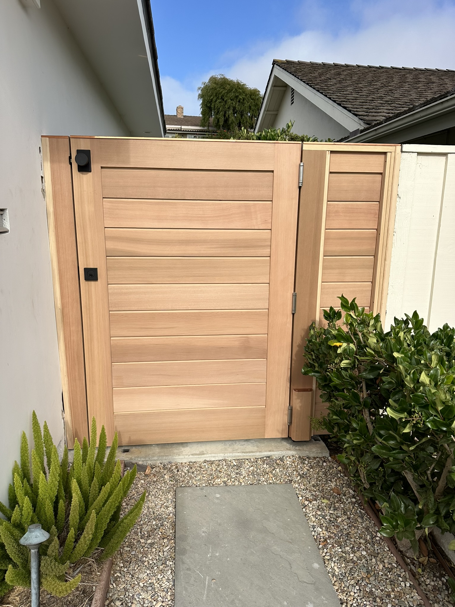 Contemporary & Modern Wood Gate 1357