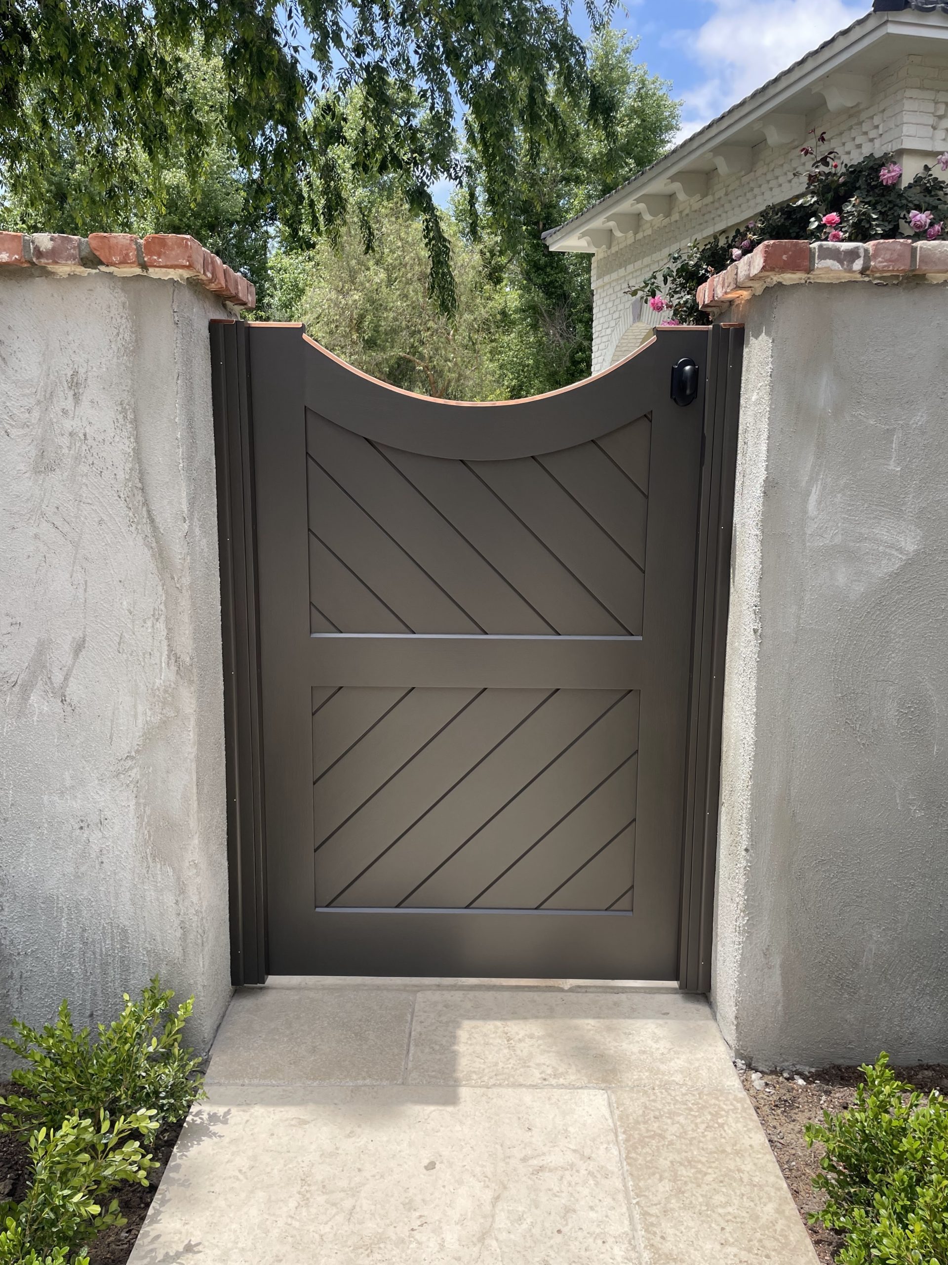 Contemporary & Modern Wood Gate 1360
