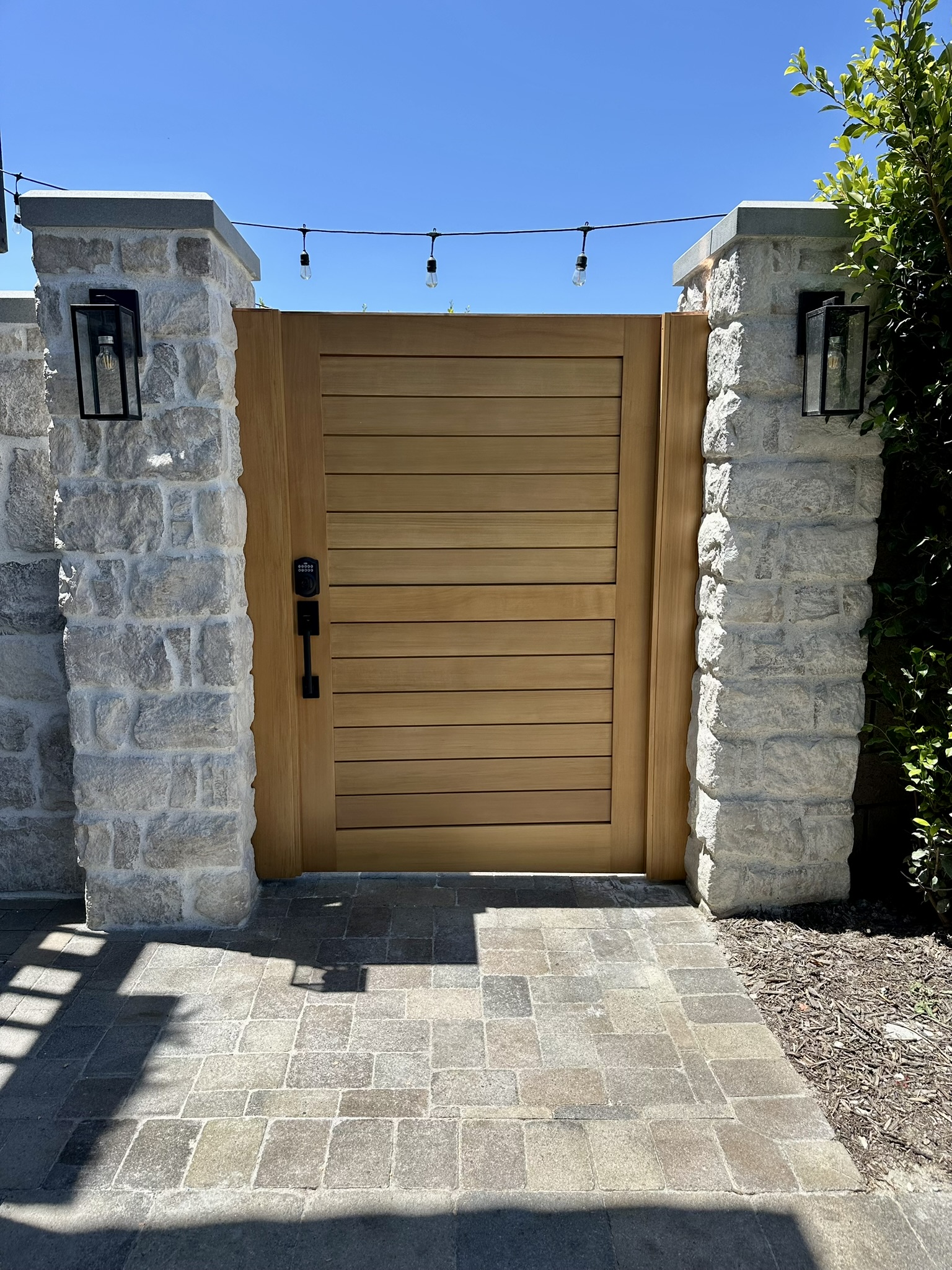 Contemporary & Modern Wood Gate 1377