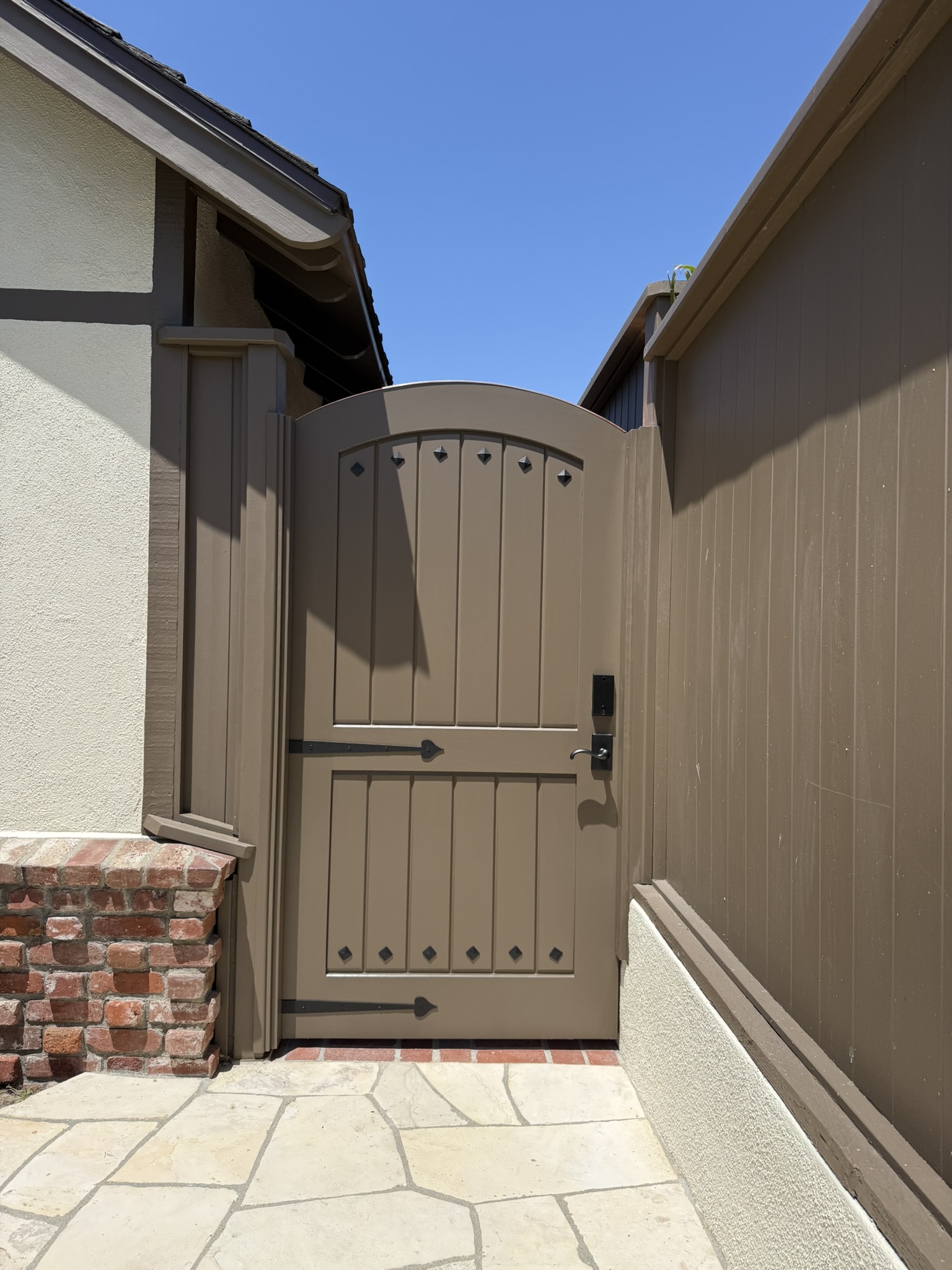 Mediterranean Wood Gate 1257