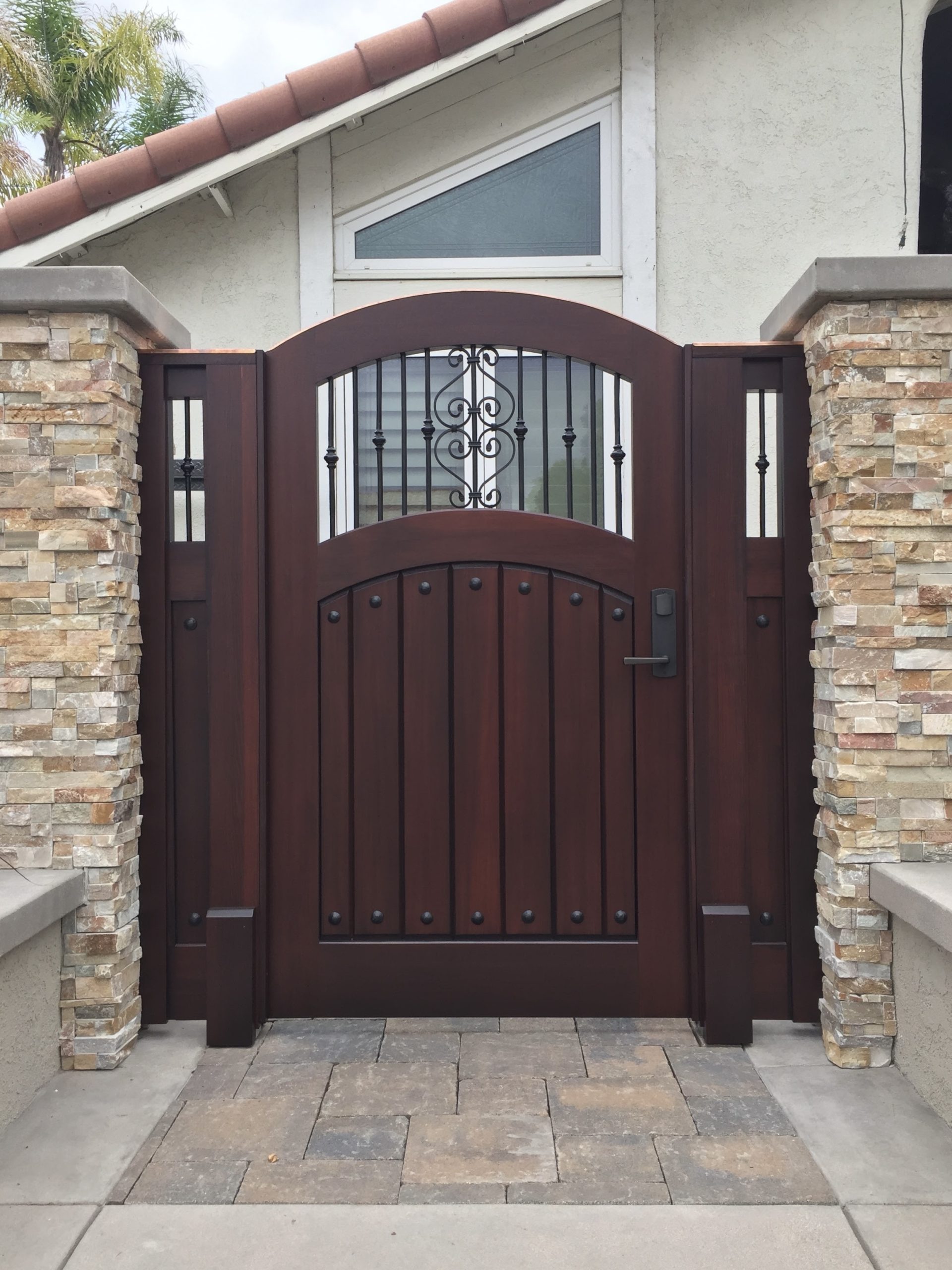 Mediterranean Wood Gate 1268