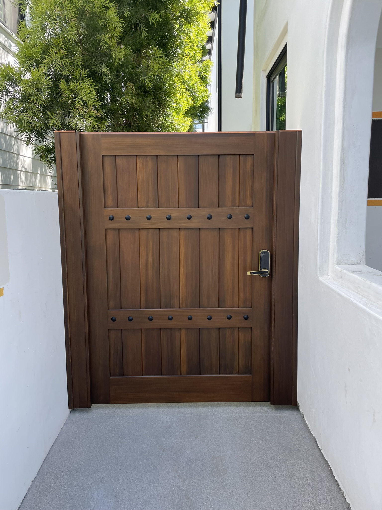 Mediterranean Wood Gate 1275