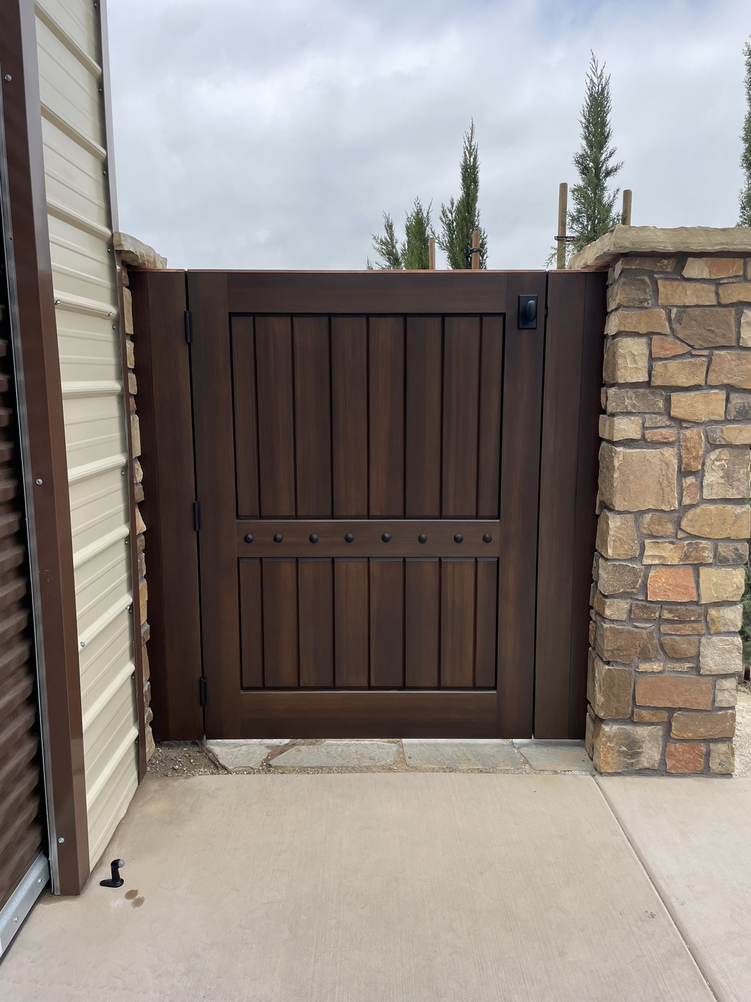 Mediterranean Wood Gate 1276
